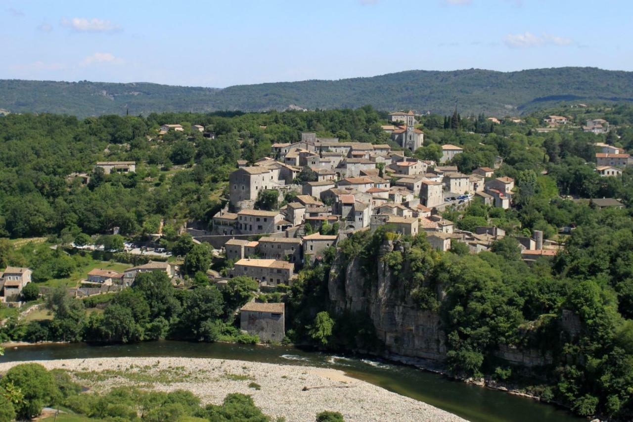 Mas Des Falaises Saint Alban Auriolles Exterior foto